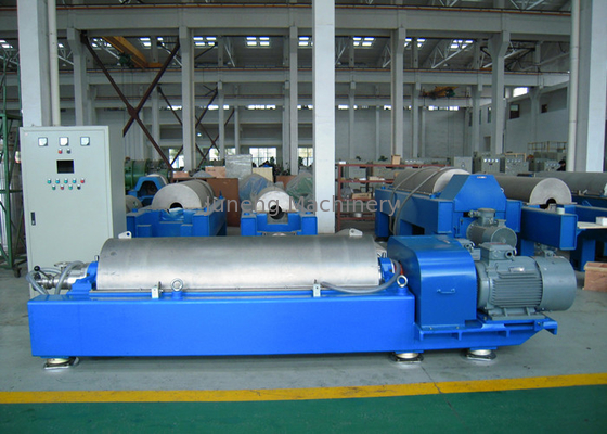 comprar Separador de água horizontal da lama de óleo do centrifugador do filtro da grande capacidade online manufacture