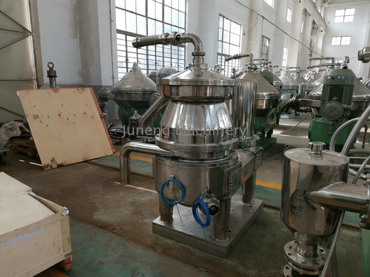 comprar Separador de óleo de aço inoxidável do disco com o sólido do sistema de controlo do PLC ao líquido online manufacture